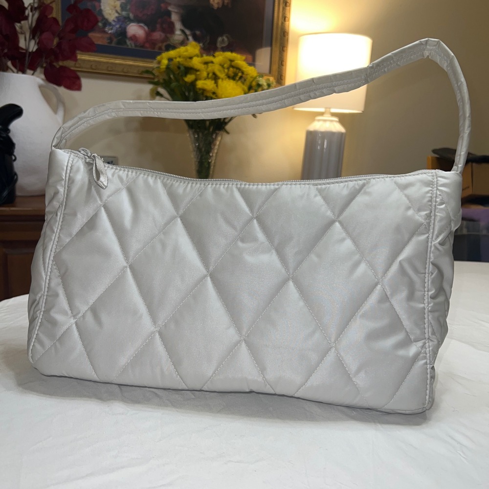 Vera Bradley Silver Quilted Puffer Shoulder Bag Satin Diamond Stitch Handbag